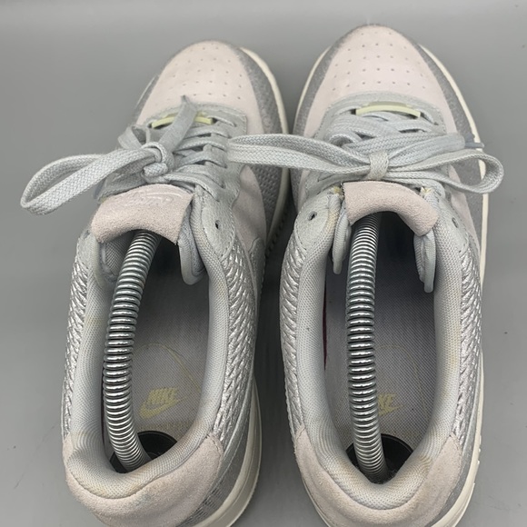 Nike Air Force 1 upstep Platinum Size 8.5 Women - Picture 6 of 8